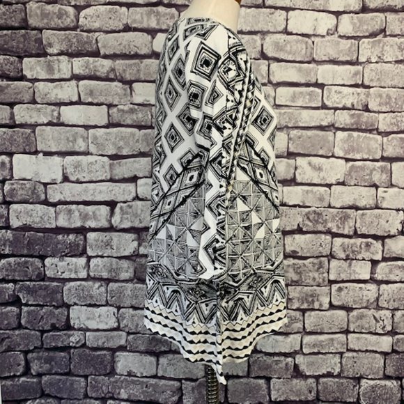 Chico's Zenergy 3/4 Sleeve Top Size SP - Picture 7 of 10